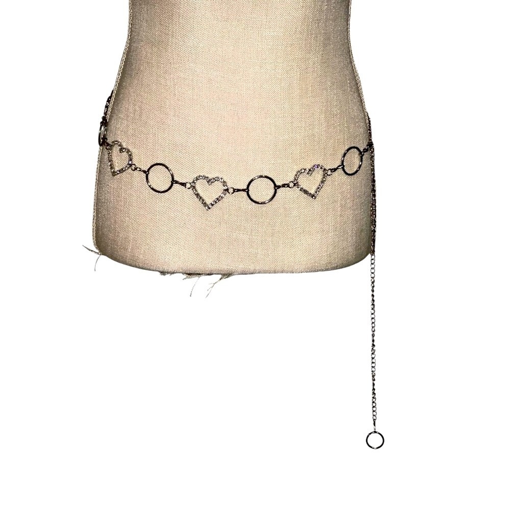 Elegant Silvertone & Rhinestone Heart Chain Link Belt